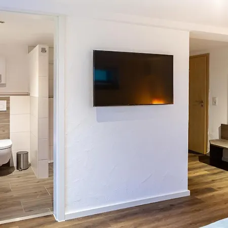 Siebente - Gaestezimmer Gans Im Gruenen 民宿 Ellscheid